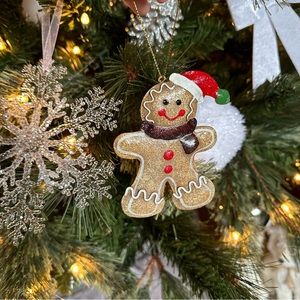 Gingerbread Man Christmas Ornament